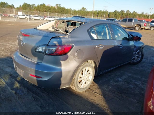 Photo 3 VIN: JM1BL1UF5C1514722 - MAZDA MAZDA3 