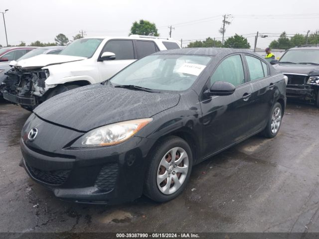 Photo 1 VIN: JM1BL1UF5C1533822 - MAZDA MAZDA3 