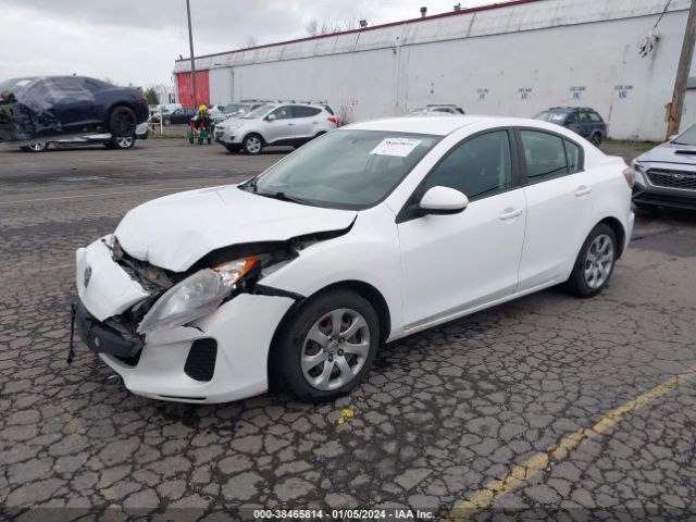 Photo 1 VIN: JM1BL1UF5C1578923 - MAZDA MAZDA3 