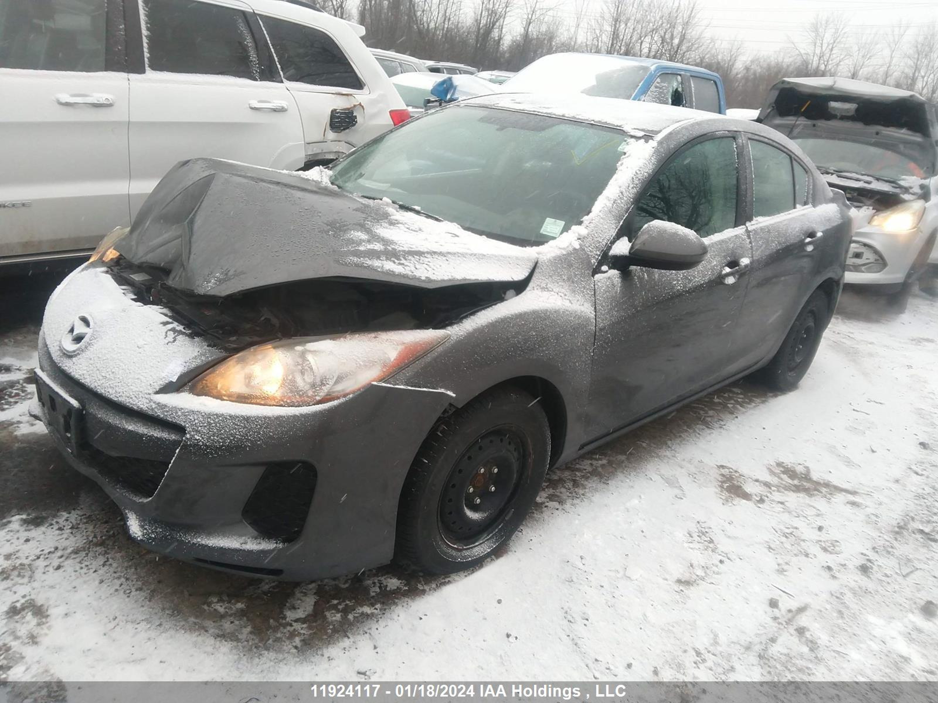 Photo 1 VIN: JM1BL1UF5D1741099 - MAZDA 3 