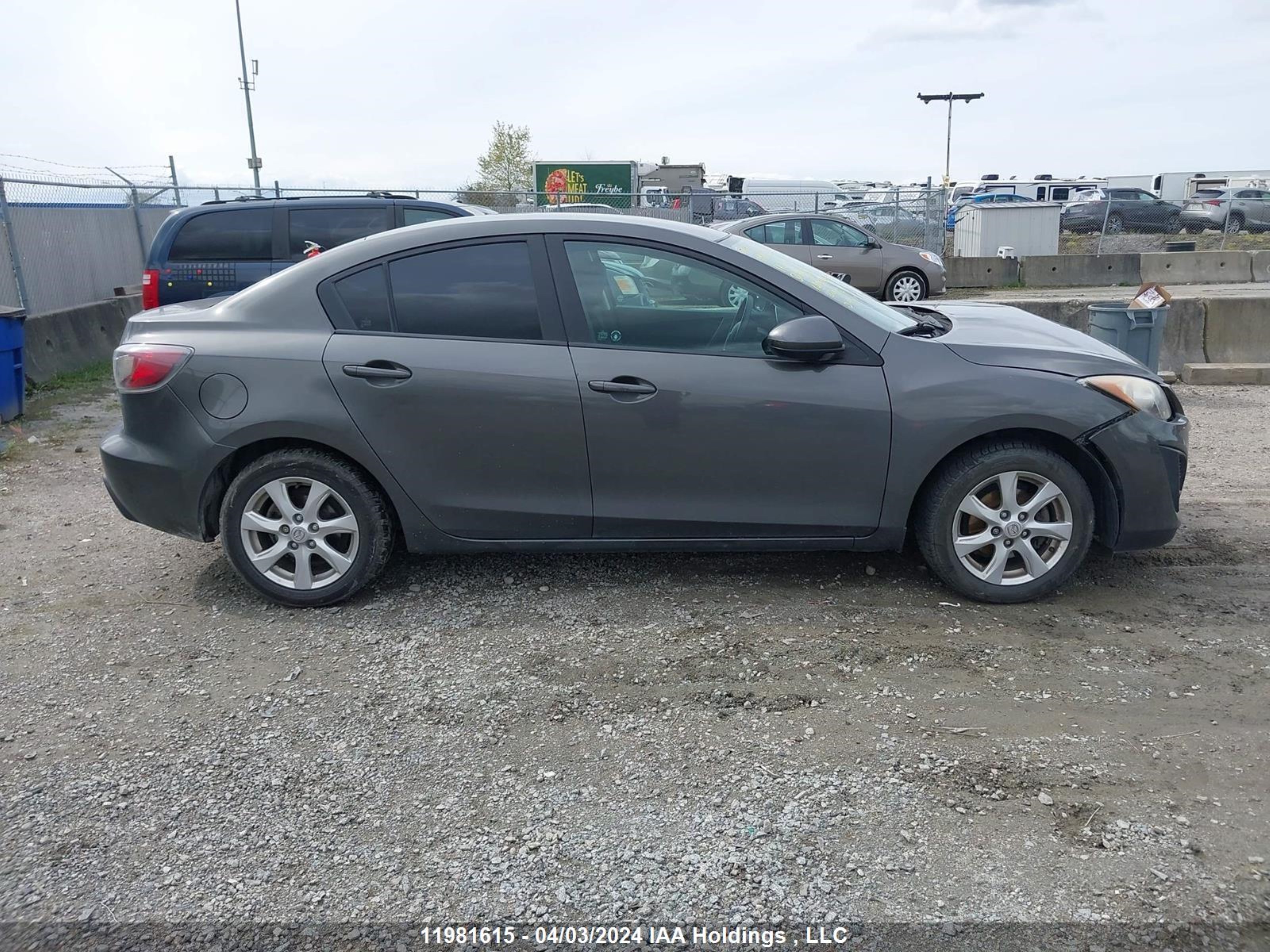 Photo 13 VIN: JM1BL1UF6B1371102 - MAZDA 3 