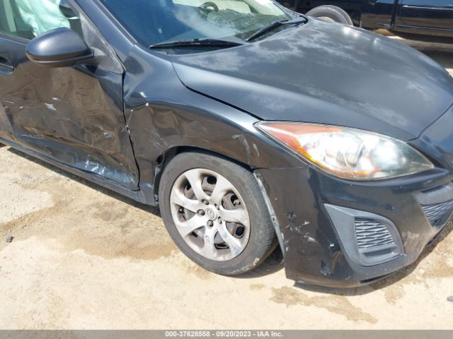 Photo 5 VIN: JM1BL1UF6B1420525 - MAZDA MAZDA3 