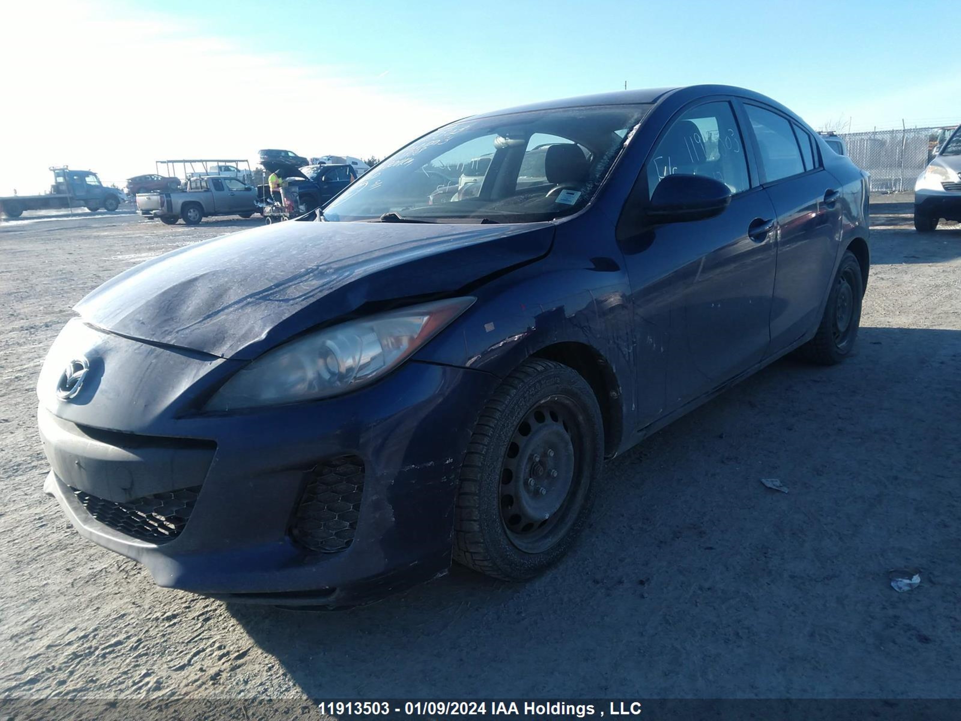 Photo 1 VIN: JM1BL1UF6C1511828 - MAZDA 3 