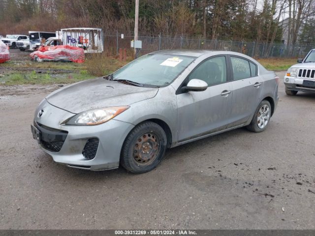 Photo 1 VIN: JM1BL1UF6C1515443 - MAZDA MAZDA3 