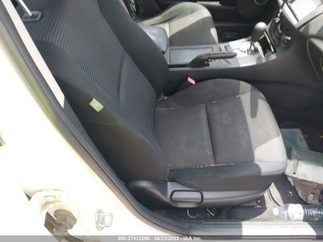 Photo 4 VIN: JM1BL1UF6C1522697 - MAZDA MAZDA3 