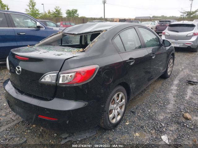 Photo 3 VIN: JM1BL1UF6C1522859 - MAZDA MAZDA3 