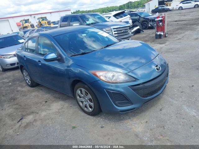 Photo 0 VIN: JM1BL1UF7B1406780 - MAZDA 3 