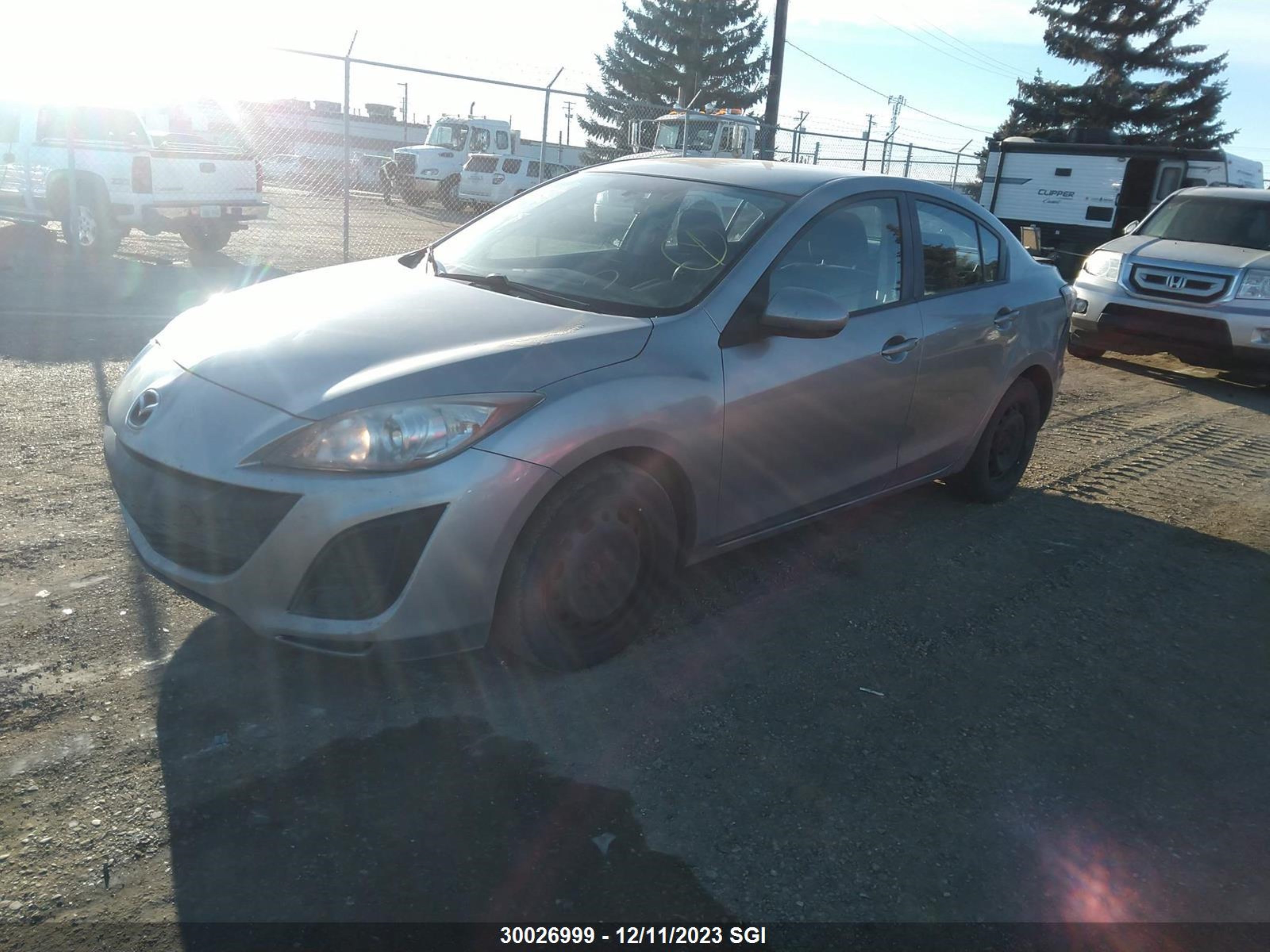 Photo 1 VIN: JM1BL1UF7B1410442 - MAZDA 3 