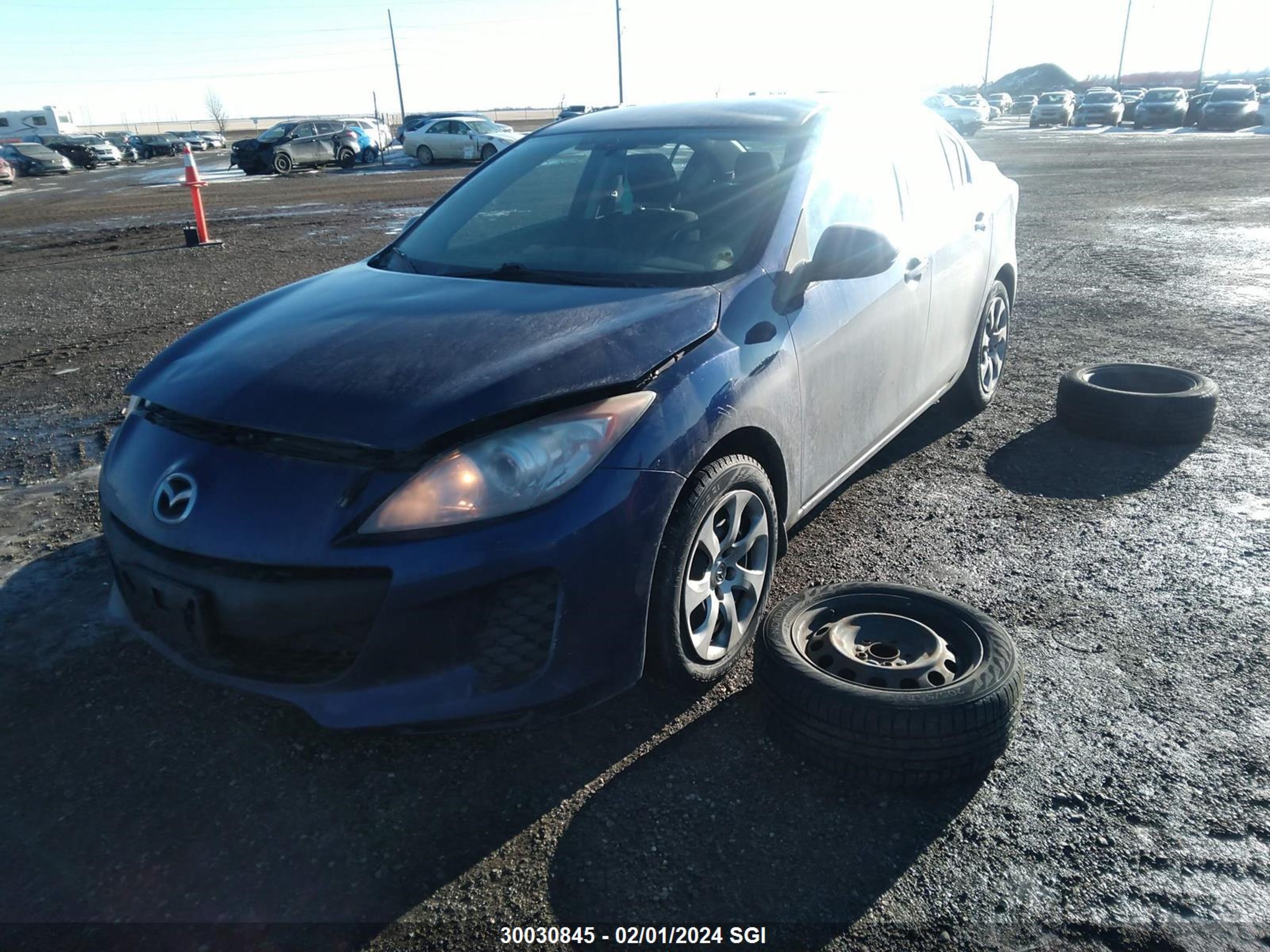 Photo 1 VIN: JM1BL1UF7D1769521 - MAZDA 3 