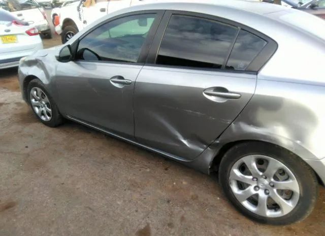 Photo 5 VIN: JM1BL1UF8B1436368 - MAZDA MAZDA3 