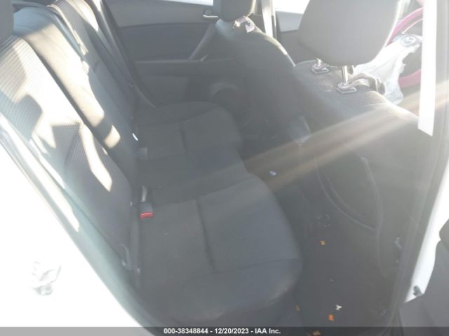 Photo 7 VIN: JM1BL1UF8C1579371 - MAZDA MAZDA3 