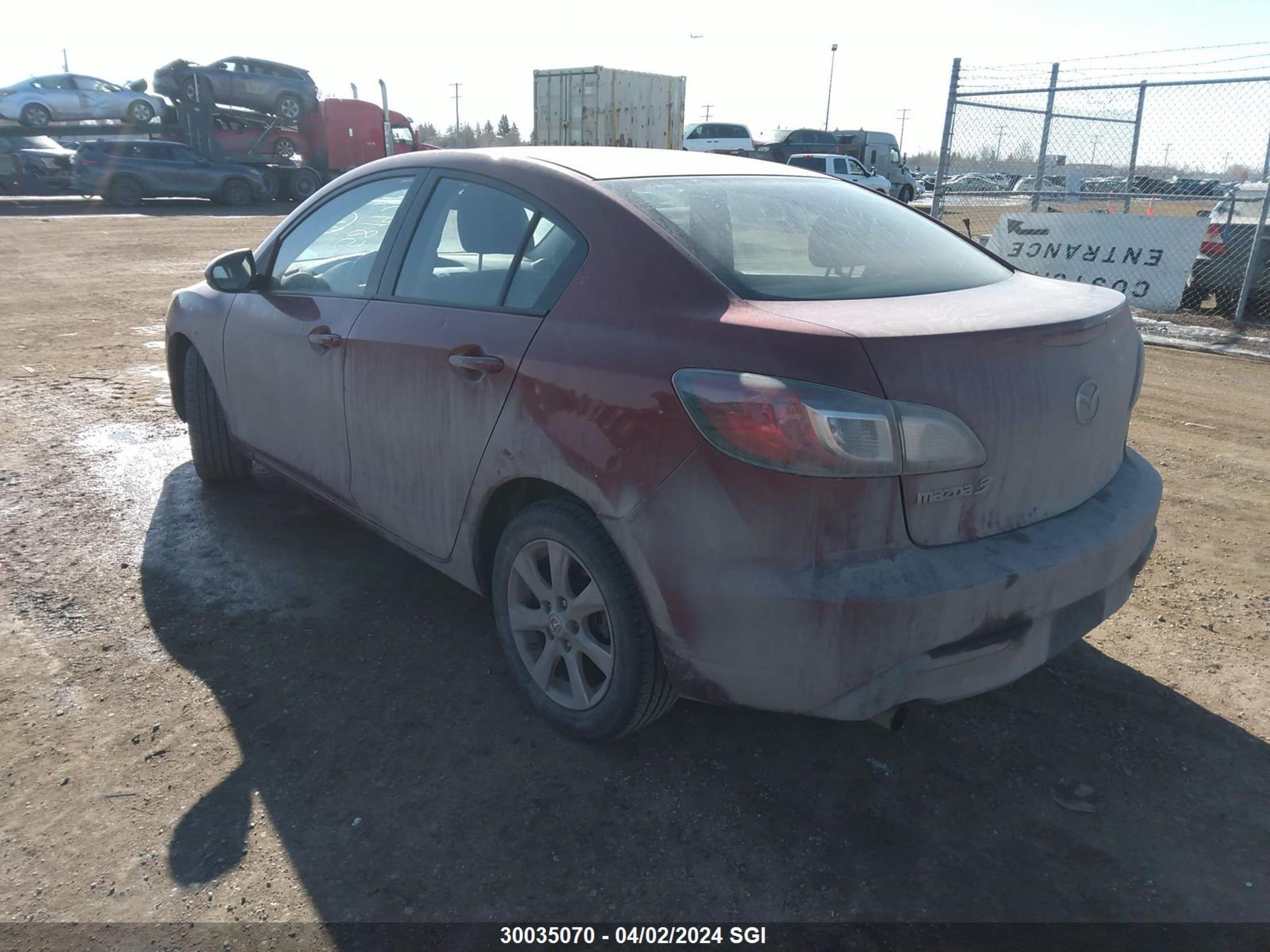 Photo 2 VIN: JM1BL1UF9B1409759 - MAZDA 3 