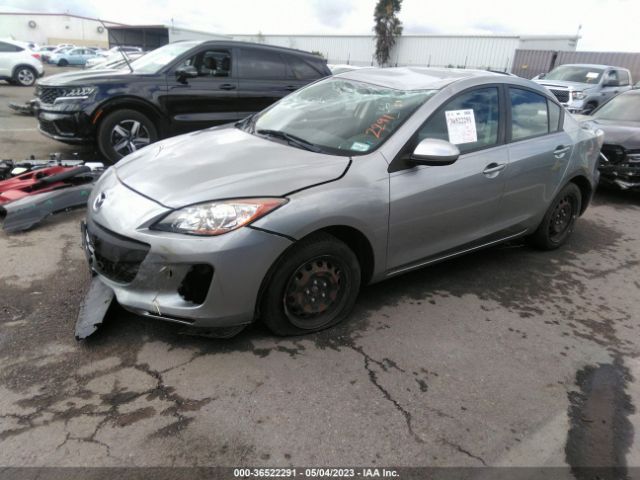 Photo 1 VIN: JM1BL1UF9C1528297 - MAZDA MAZDA3 