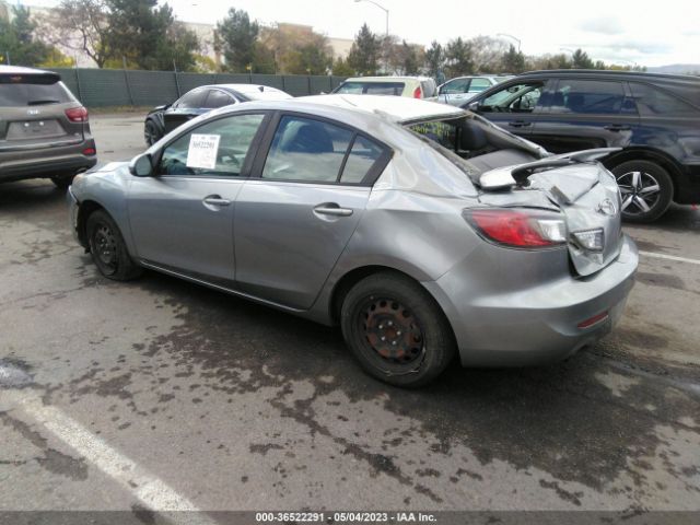 Photo 2 VIN: JM1BL1UF9C1528297 - MAZDA MAZDA3 