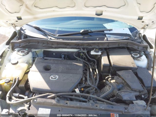 Photo 9 VIN: JM1BL1UF9C1531961 - MAZDA MAZDA3 