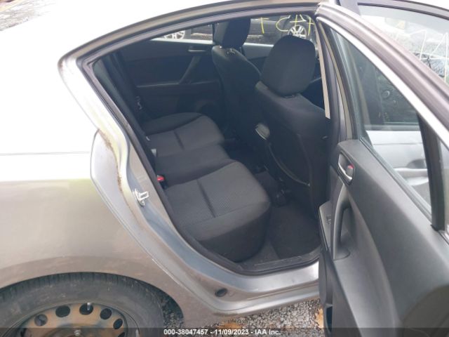 Photo 7 VIN: JM1BL1UF9C1629078 - MAZDA MAZDA3 