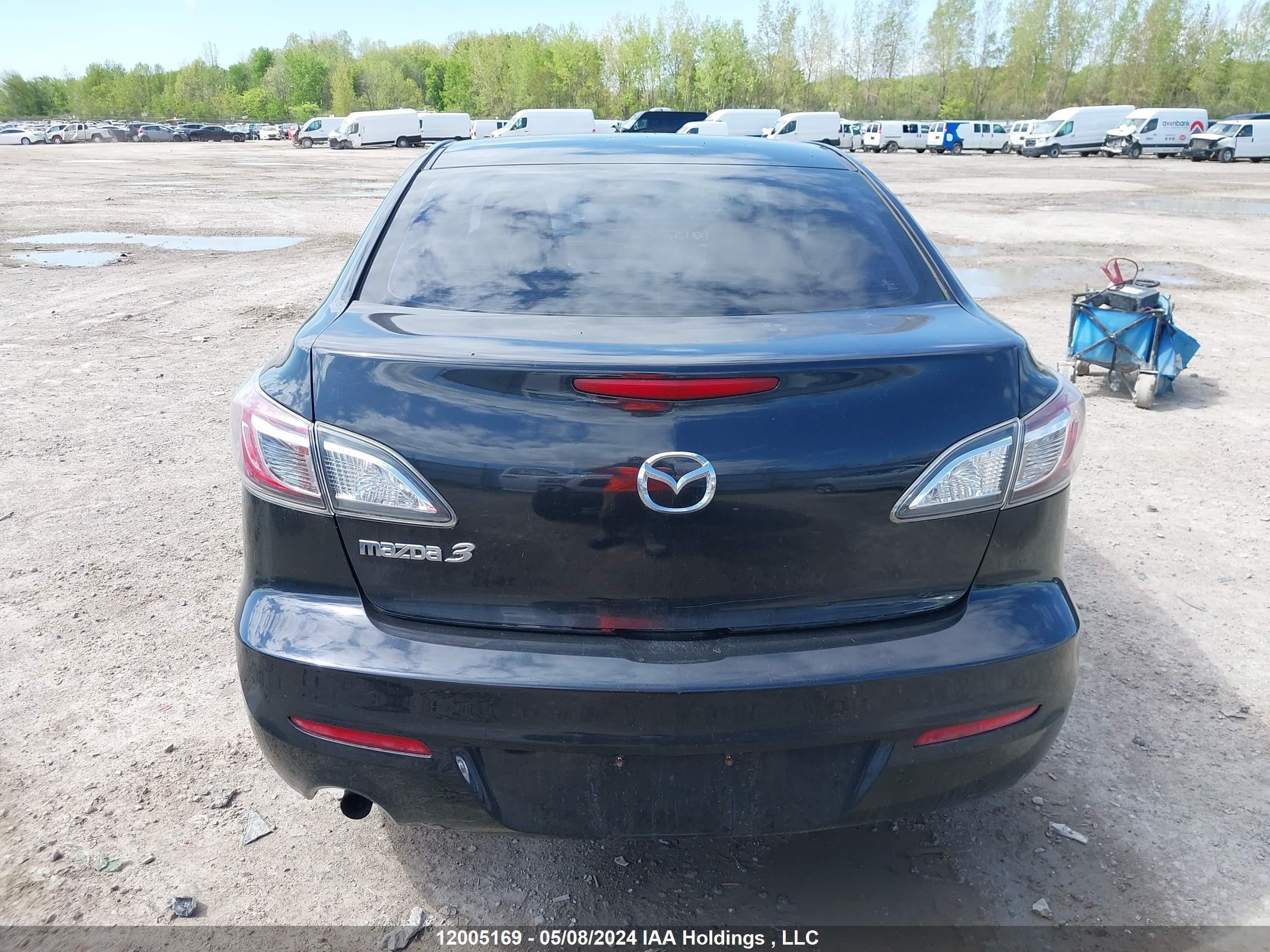 Photo 15 VIN: JM1BL1UF9C1631428 - MAZDA 3 