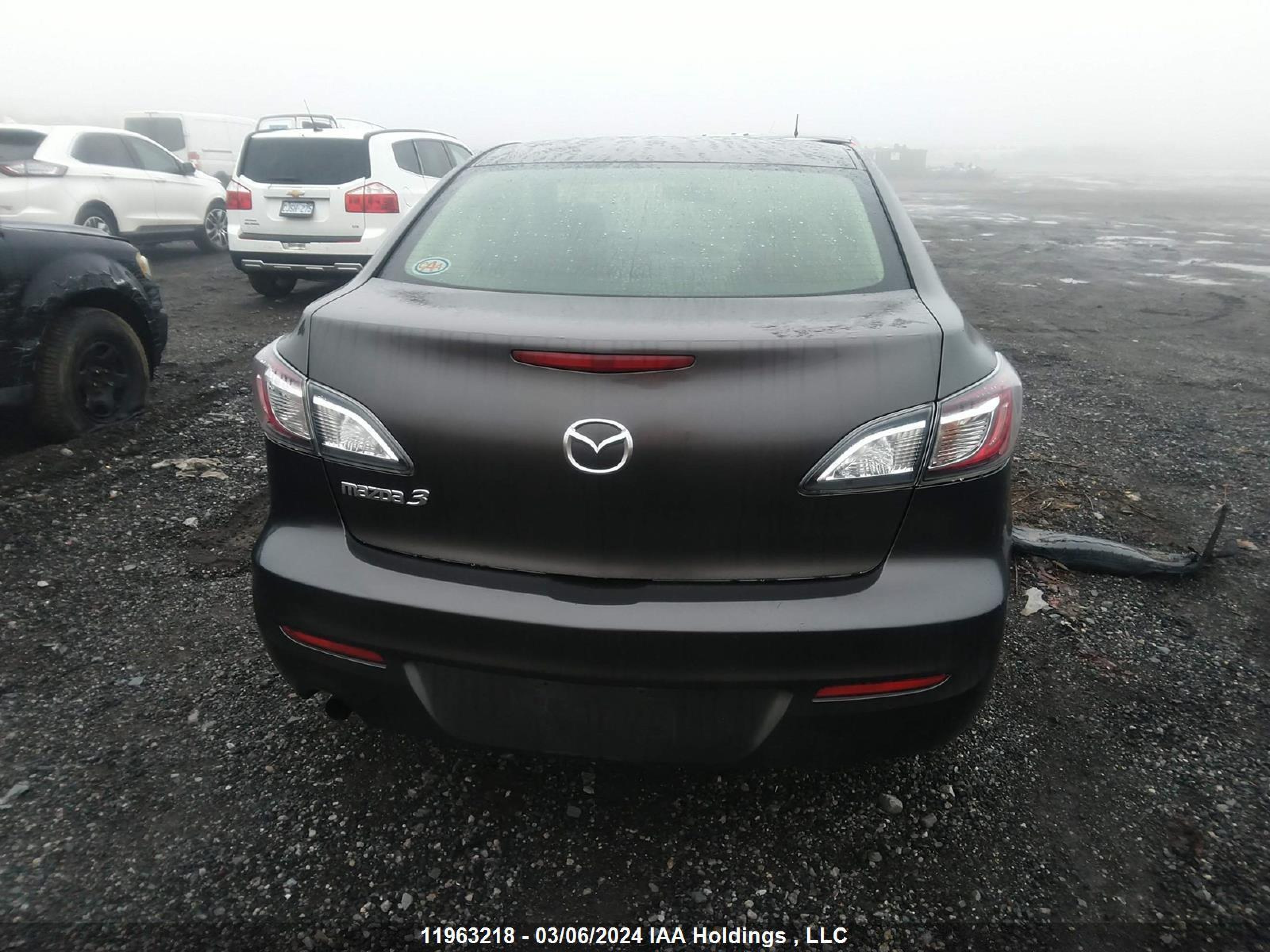 Photo 15 VIN: JM1BL1UF9D1772825 - MAZDA 3 