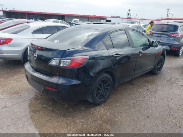 Photo 3 VIN: JM1BL1UFXC1531449 - MAZDA MAZDA3 