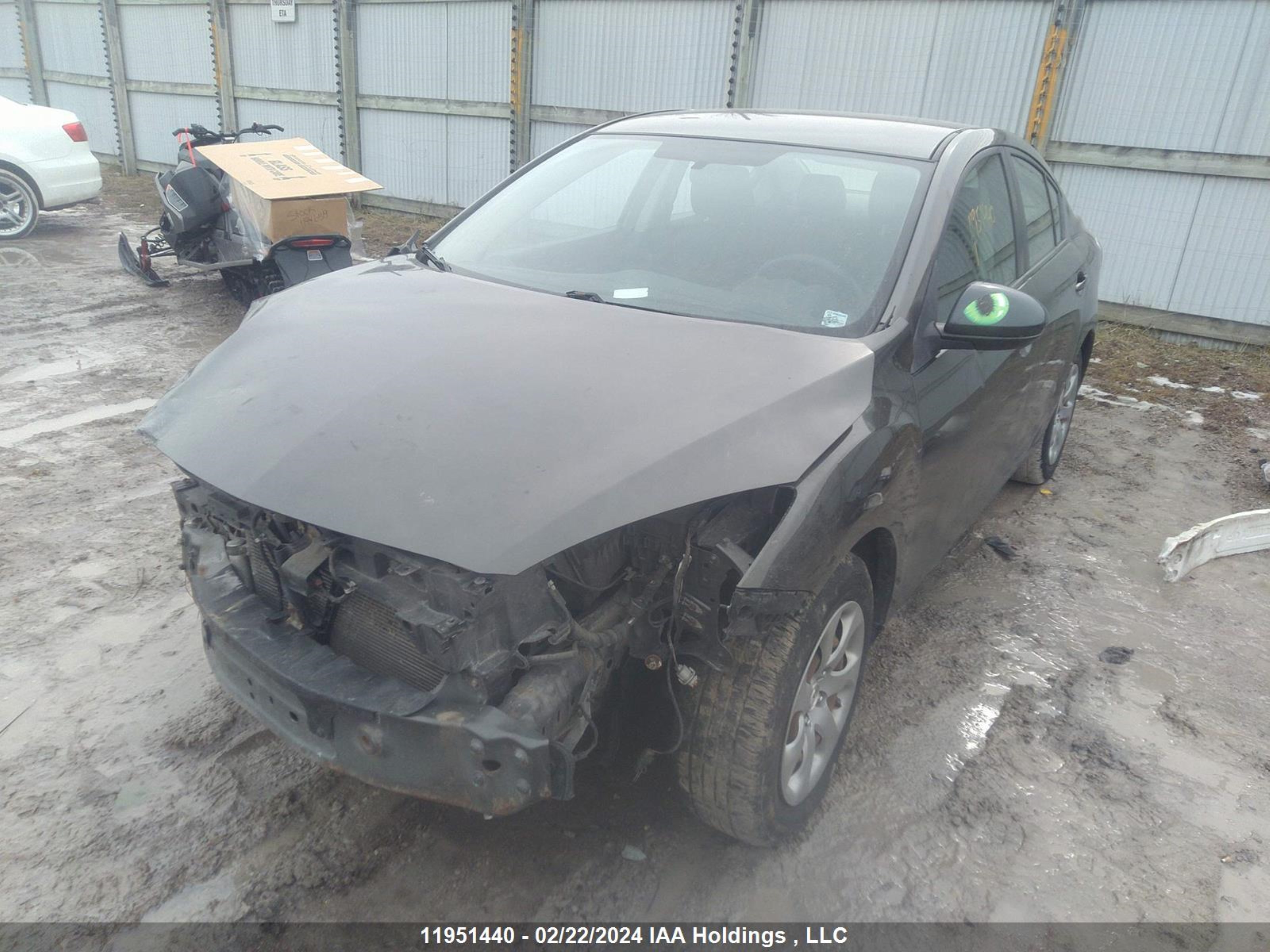 Photo 1 VIN: JM1BL1UFXC1636296 - MAZDA 3 