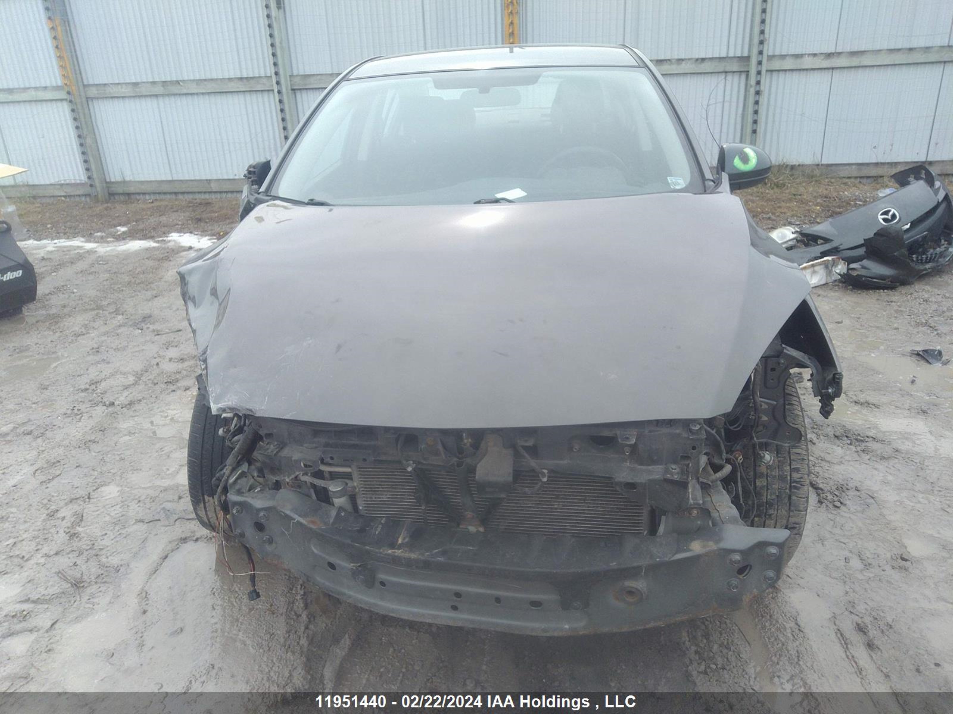 Photo 12 VIN: JM1BL1UFXC1636296 - MAZDA 3 