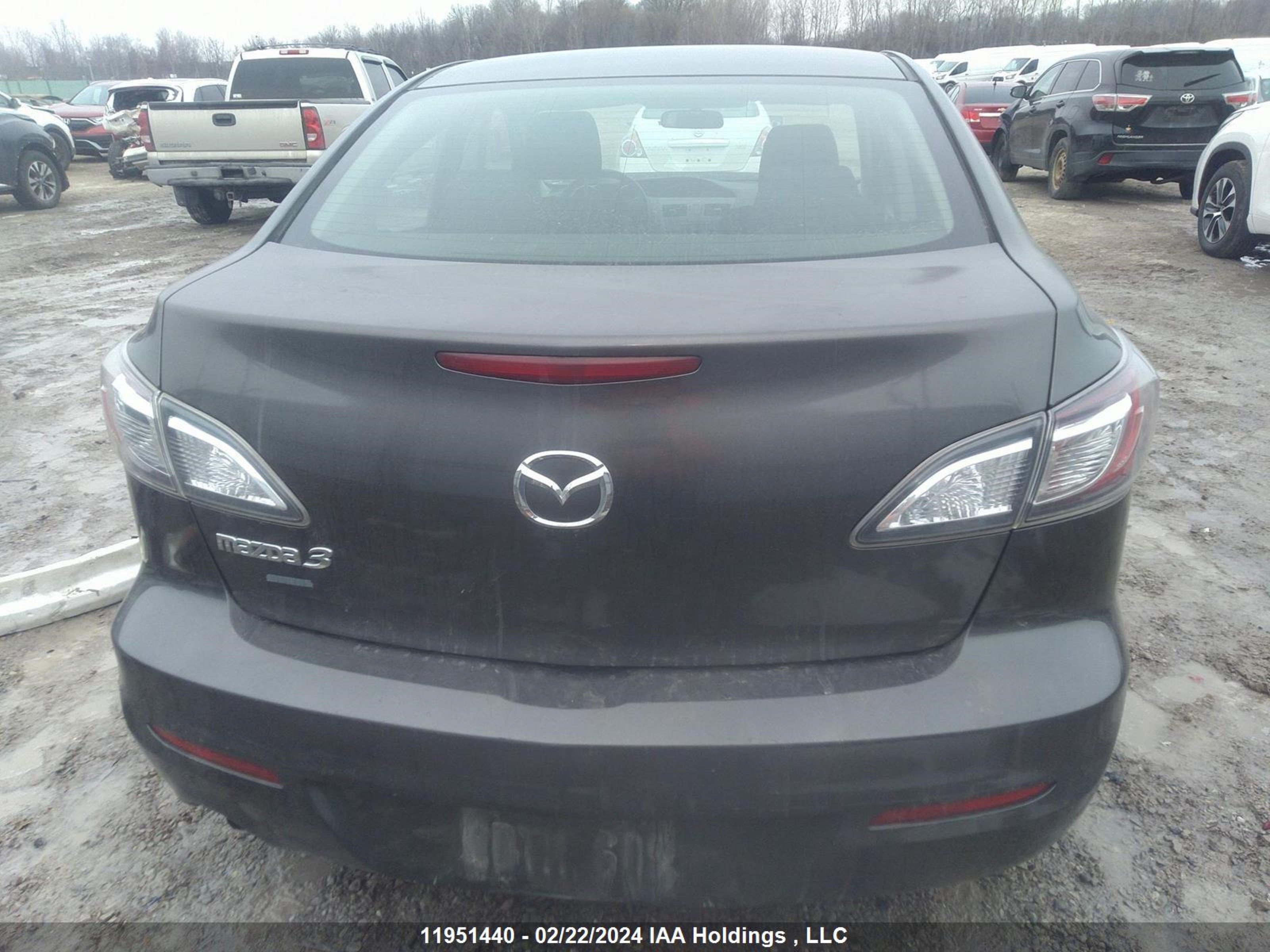 Photo 16 VIN: JM1BL1UFXC1636296 - MAZDA 3 