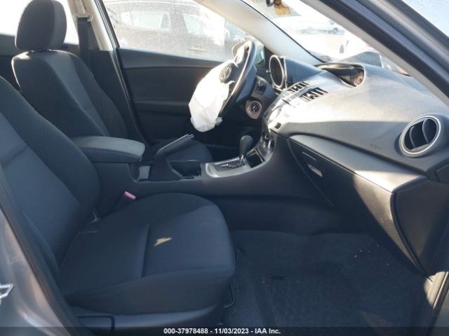 Photo 4 VIN: JM1BL1UG1B1494704 - MAZDA MAZDA3 