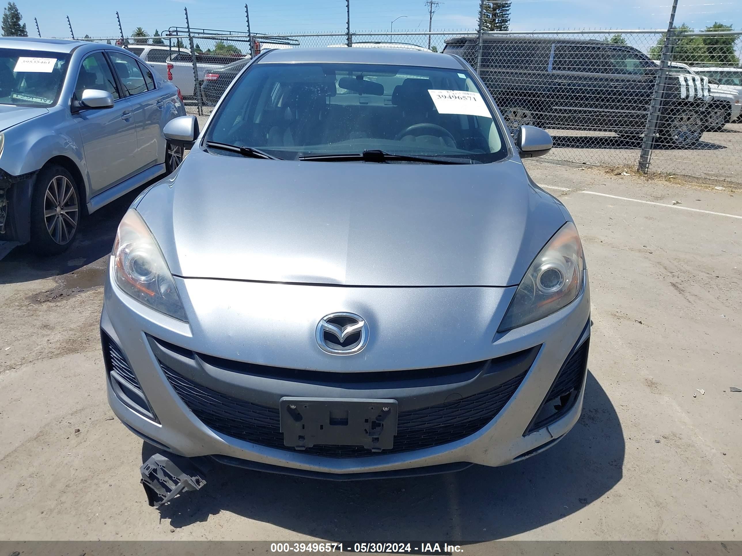 Photo 11 VIN: JM1BL1UG3B1429837 - MAZDA 3 