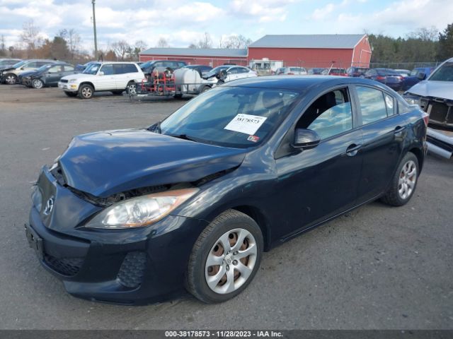 Photo 1 VIN: JM1BL1UG3C1533102 - MAZDA MAZDA3 