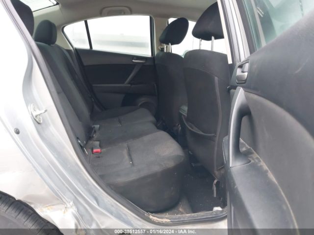 Photo 7 VIN: JM1BL1UG3C1554533 - MAZDA MAZDA3 