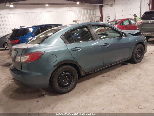 Photo 3 VIN: JM1BL1UG4B1371933 - MAZDA MAZDA3 