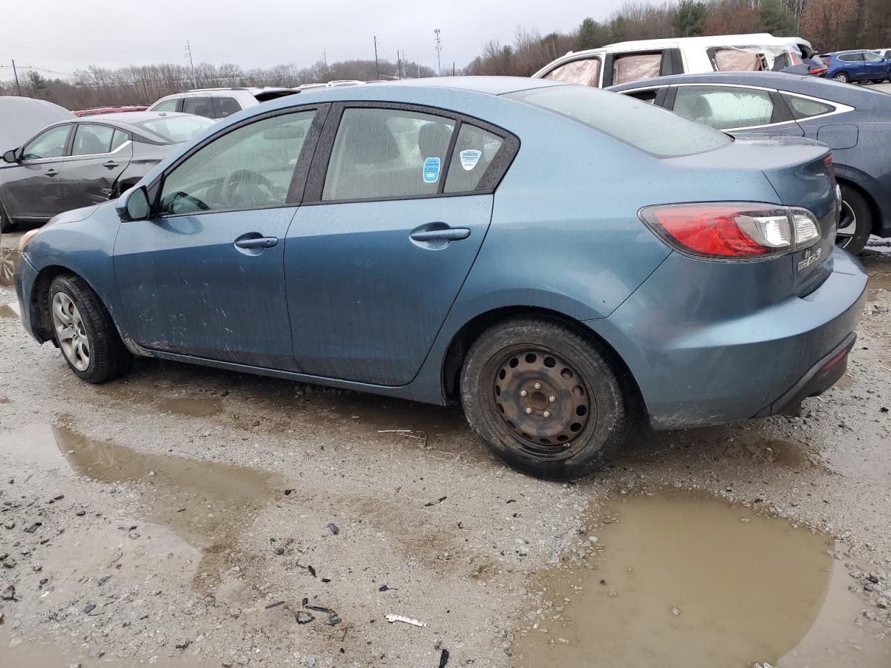 Photo 1 VIN: JM1BL1UG4B1450308 - MAZDA 3 