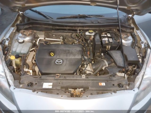 Photo 9 VIN: JM1BL1UG4C1519211 - MAZDA MAZDA3 