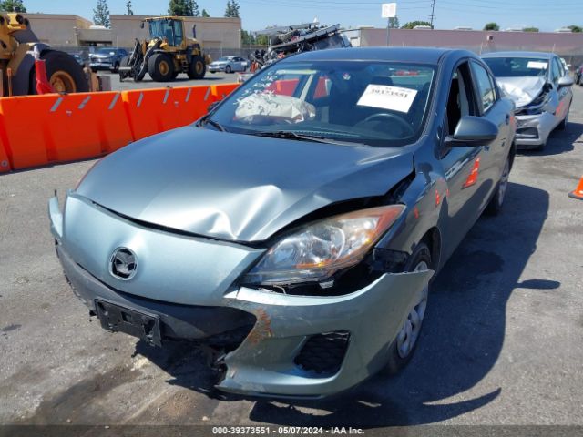 Photo 1 VIN: JM1BL1UG5C1552797 - MAZDA MAZDA3 