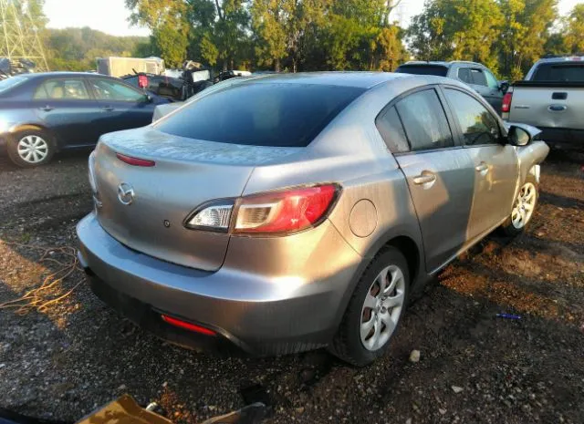 Photo 3 VIN: JM1BL1UG6B1425054 - MAZDA MAZDA3 