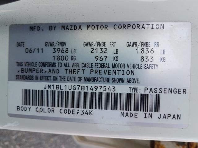 Photo 9 VIN: JM1BL1UG7B1497543 - MAZDA 3 