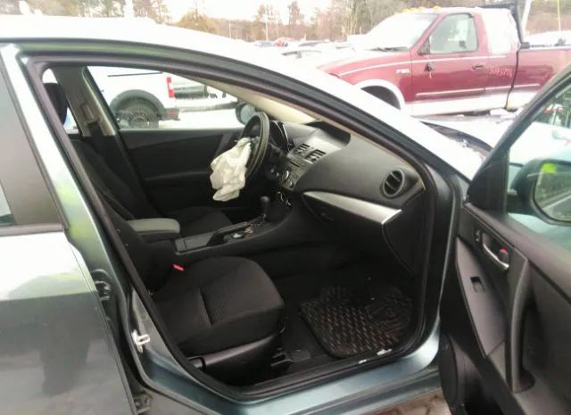 Photo 4 VIN: JM1BL1UG7C1541560 - MAZDA MAZDA3 