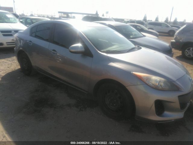 Photo 0 VIN: JM1BL1UG7C1555118 - MAZDA 3 