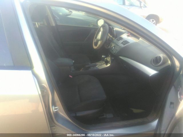 Photo 4 VIN: JM1BL1UG7C1555118 - MAZDA 3 