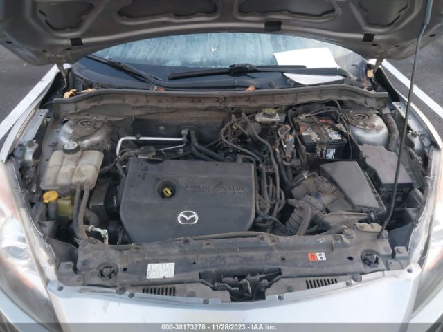 Photo 9 VIN: JM1BL1UG9B1491517 - MAZDA MAZDA3 