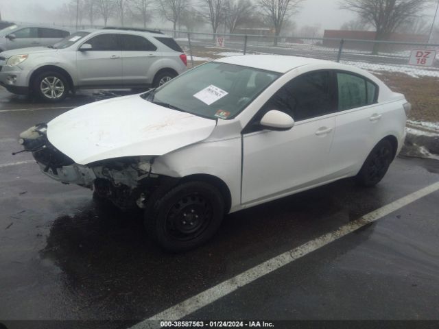 Photo 1 VIN: JM1BL1UG9C1511525 - MAZDA MAZDA3 