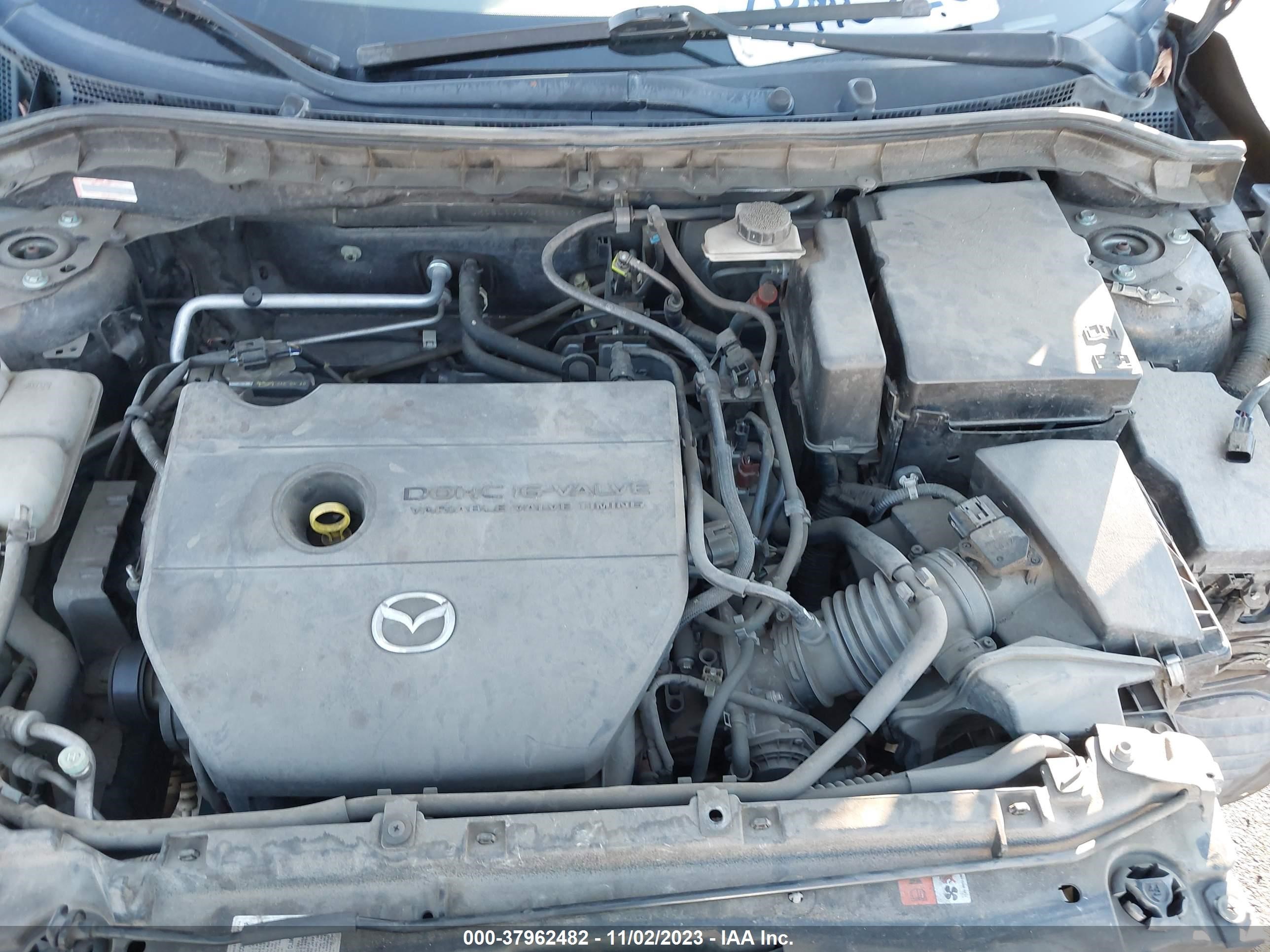 Photo 9 VIN: JM1BL1UGXB1364923 - MAZDA 3 