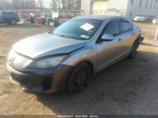 Photo 1 VIN: JM1BL1UP4D1740700 - MAZDA MAZDA3 