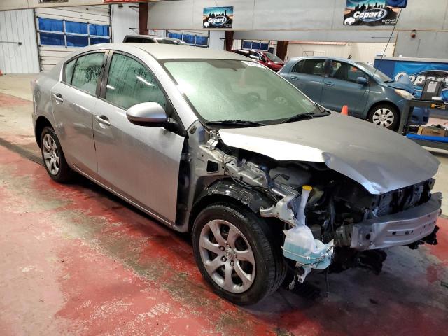 Photo 3 VIN: JM1BL1UP5D1754637 - MAZDA 3 