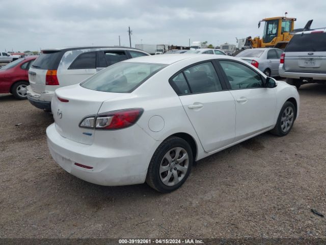 Photo 3 VIN: JM1BL1UP7D1735751 - MAZDA MAZDA3 