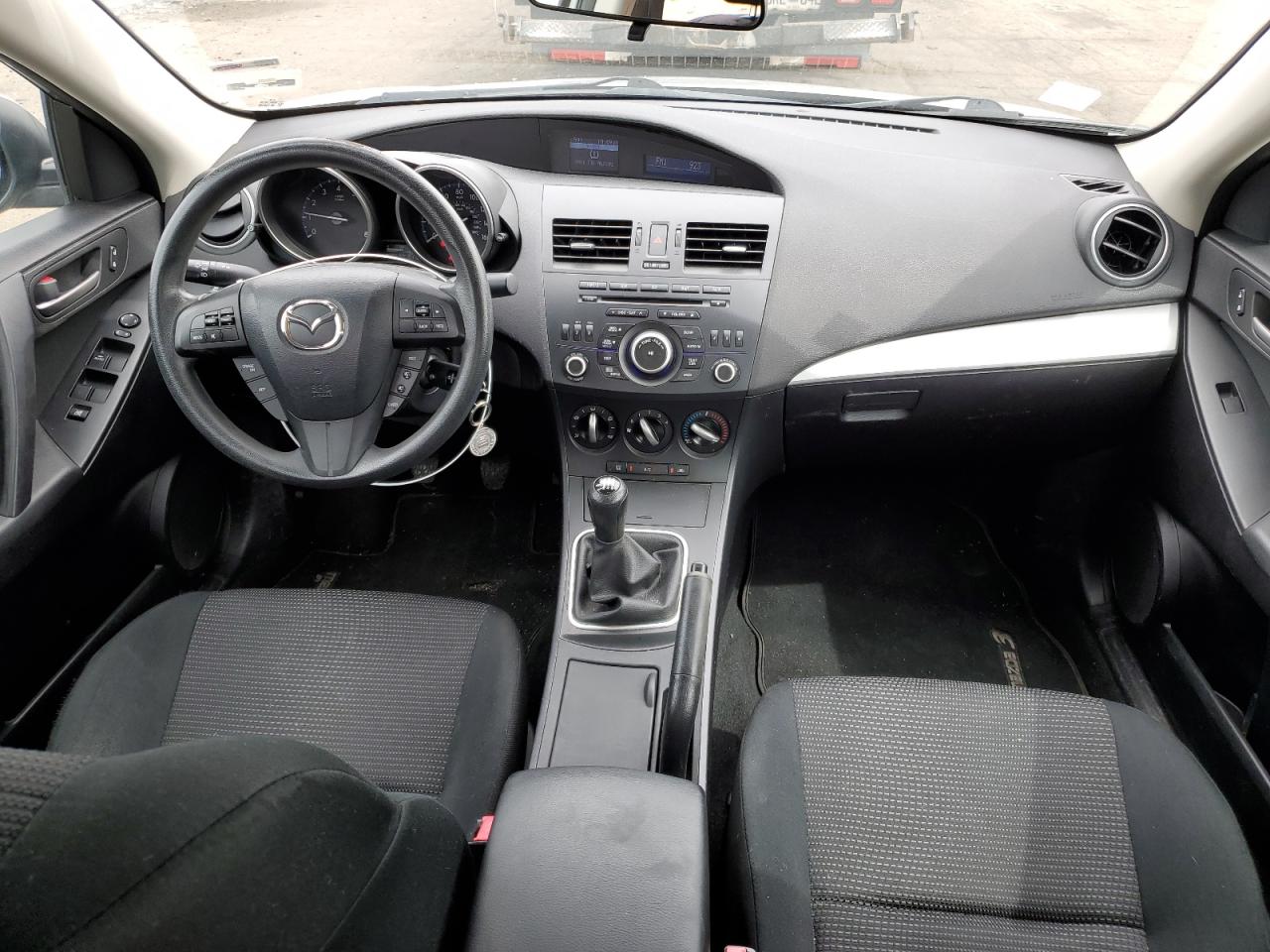 Photo 7 VIN: JM1BL1UP7D1836790 - MAZDA 3 