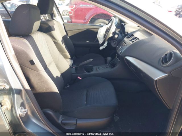 Photo 4 VIN: JM1BL1UP9D1771313 - MAZDA MAZDA3 