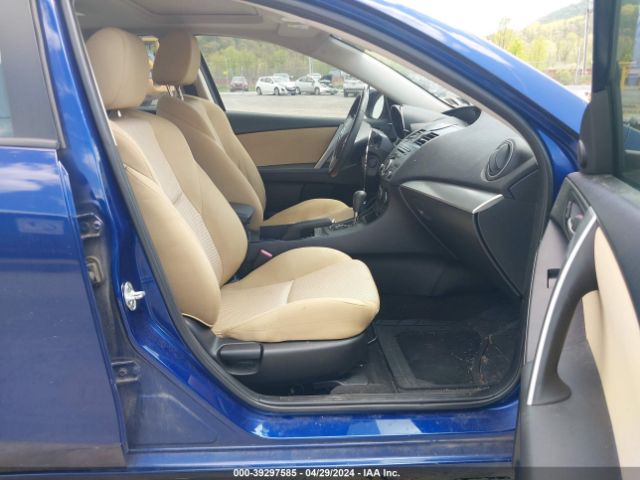 Photo 4 VIN: JM1BL1V54C1575078 - MAZDA MAZDA3 