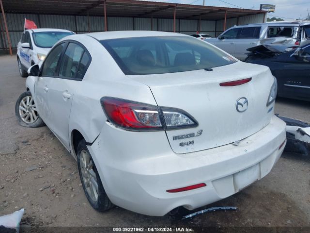 Photo 2 VIN: JM1BL1V71D1762667 - MAZDA 3 