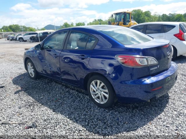 Photo 2 VIN: JM1BL1V72C1582936 - MAZDA MAZDA3 